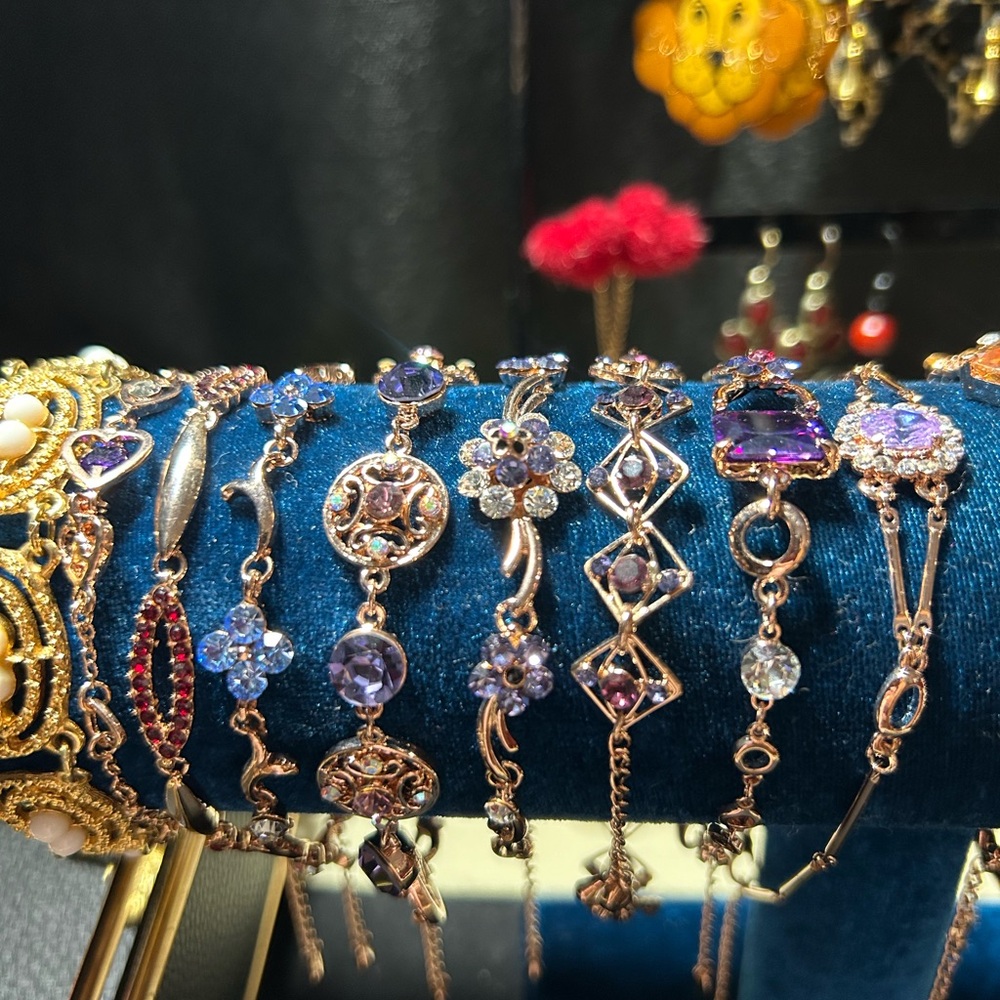 bracelets